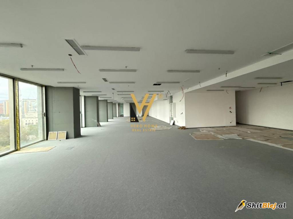 AMBIENT 1.570 M2 TE DOWNTOWN 39.300 EURO