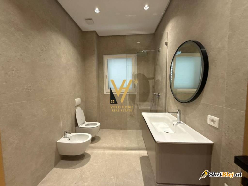 GODINE ME QIRA TE RR.ELBASANIT 9.000 EUR