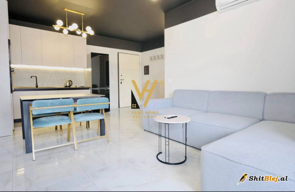 2+1+2 TE KOMUNA E PARISIT 1.100 EURO