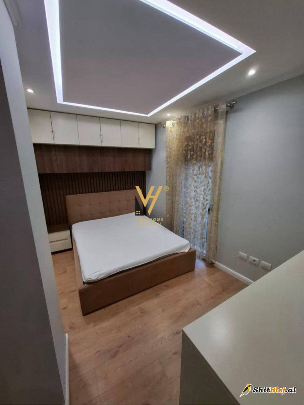 1+1+BLK ME QIRA TE ZOGU I ZI 60.000 LEKE