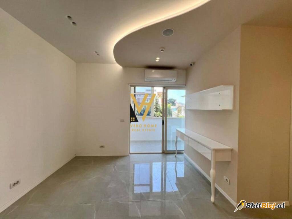 AMBIENT 140 M2 TE HARRY FULTZ 1.600 EURO