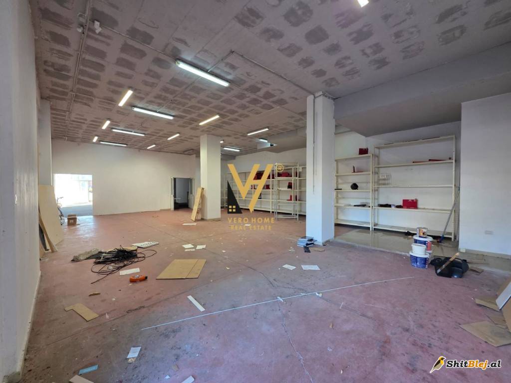 MAGAZINE 300 M2 TE CASA ITALIA 1.950 EUR