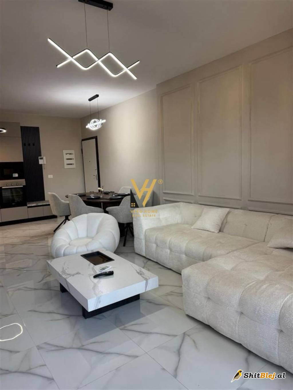 3+1+2 TE GARDEN BUILDING 1.900 EURO