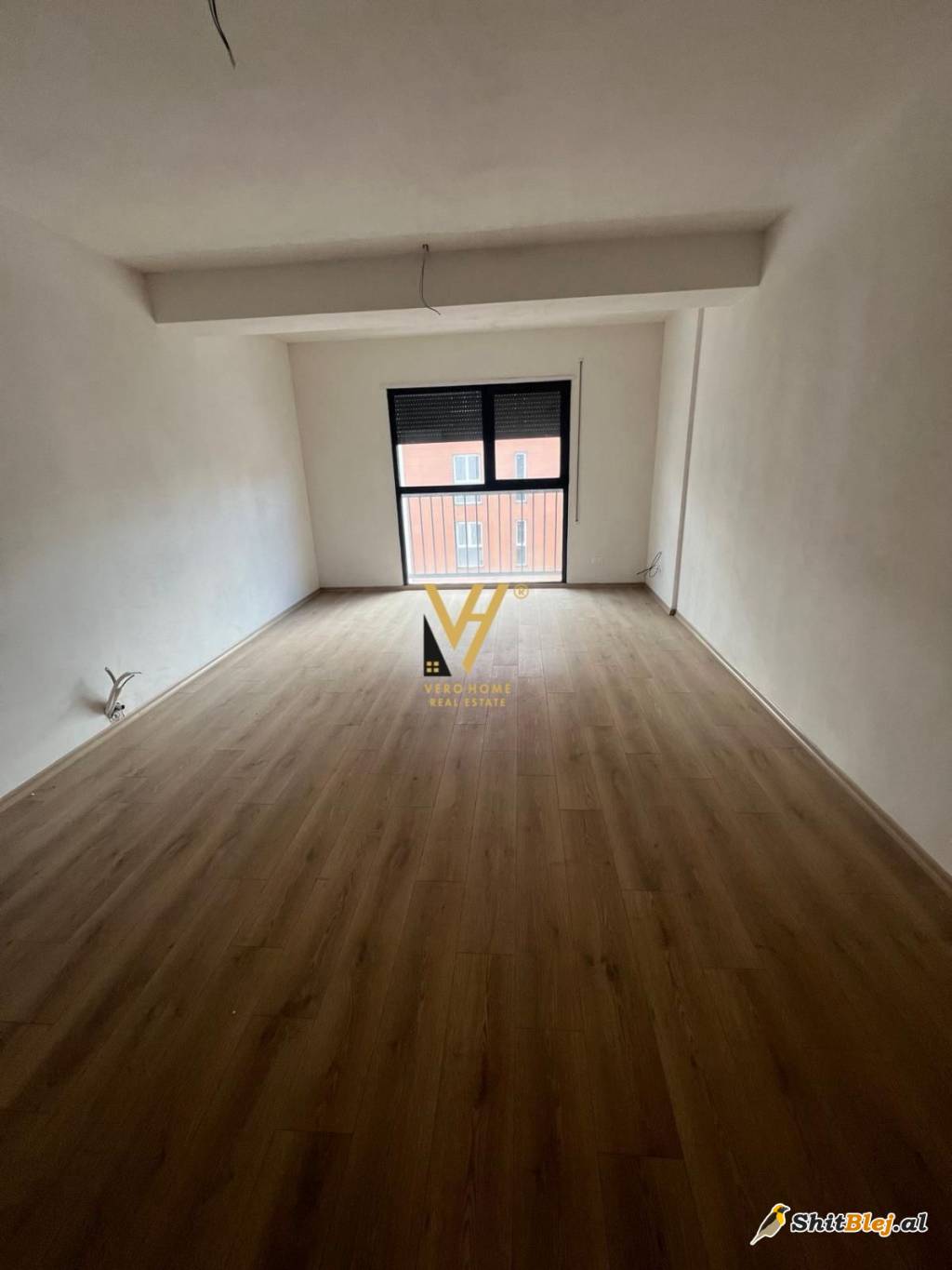 ZYRE 100 M2 TE BULEVARDI I RI 690 EURO