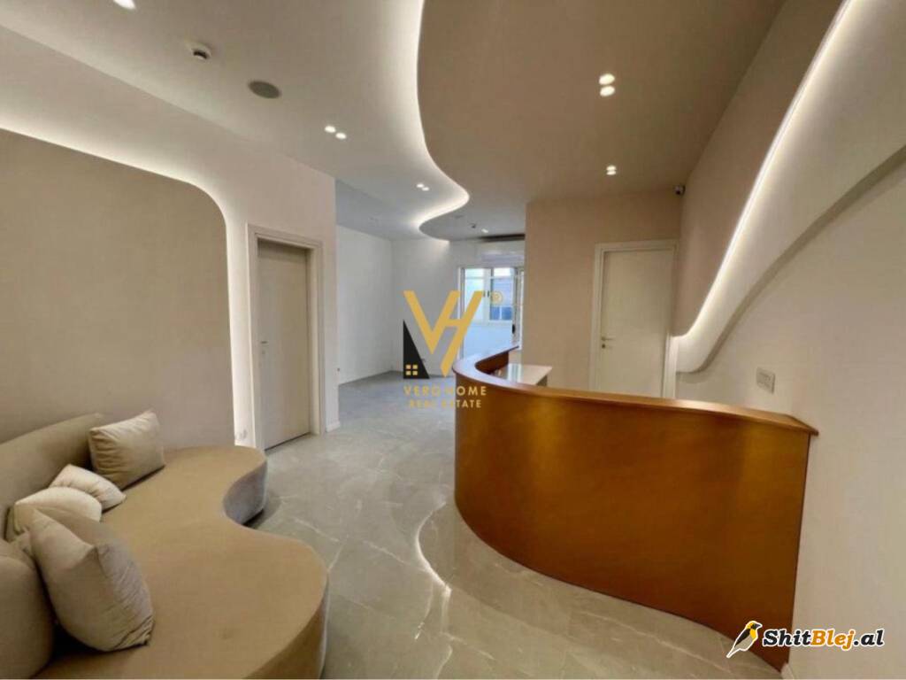 AMBIENT 140 M2 TE HARRY FULTZ 1.600 EURO