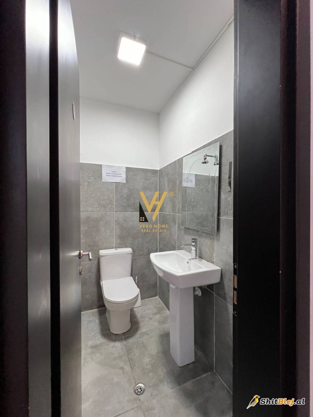 AMBIENT 371 M2 ME QERA USLUGA 3.000 EURO