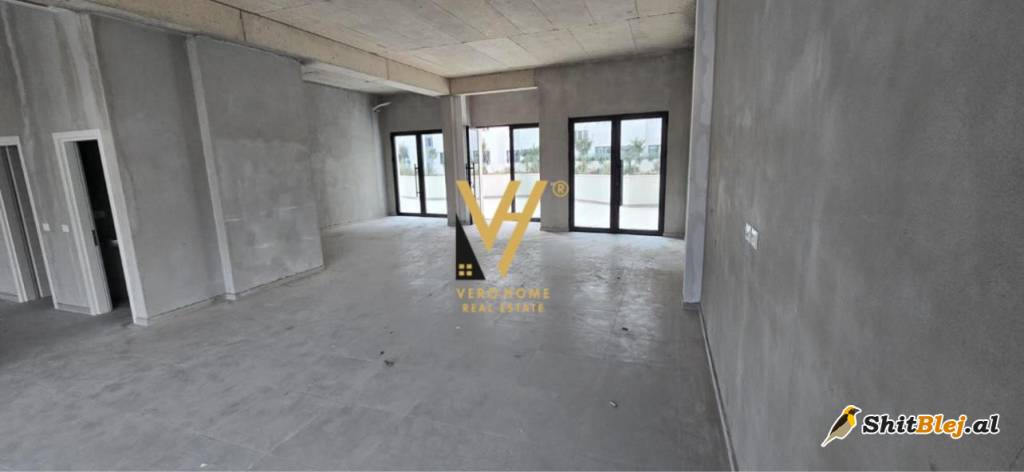AMBIENT 125 M2 ME QIRA NE ASTIR 1.300 EU
