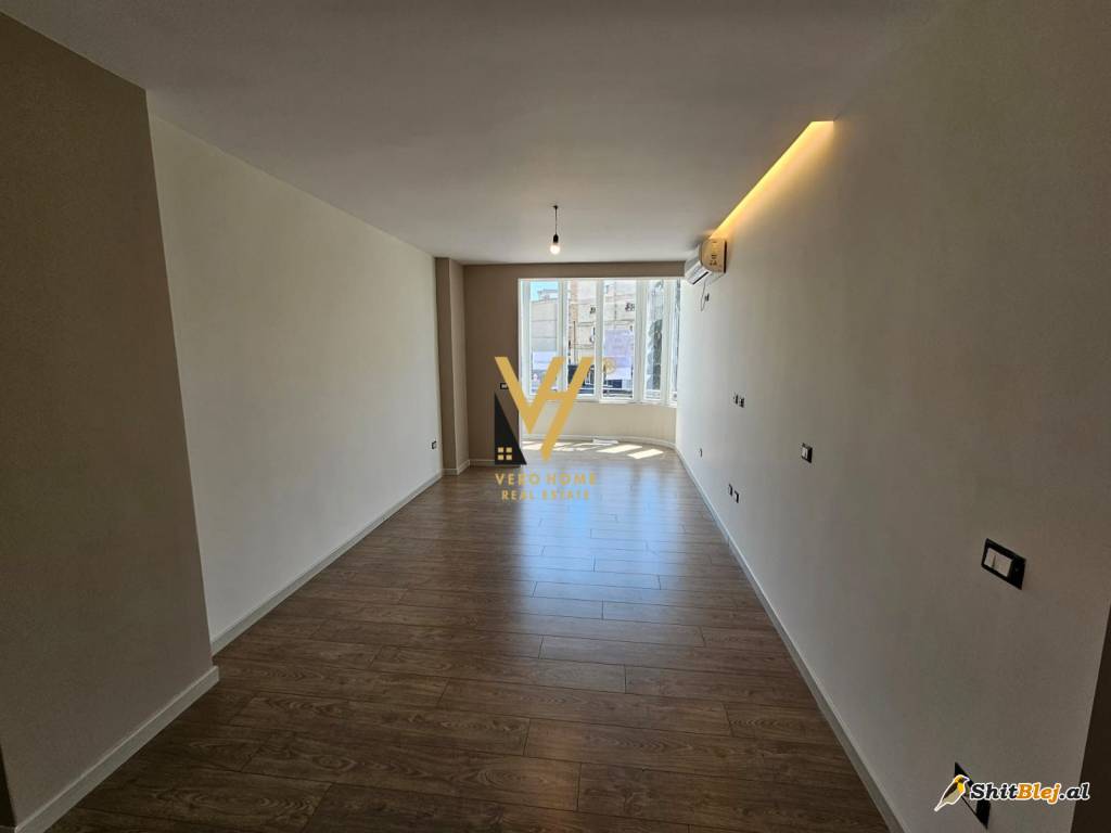 ZYRE 90 M2 ME QERA ZOGU I ZI 95.000 LEKE