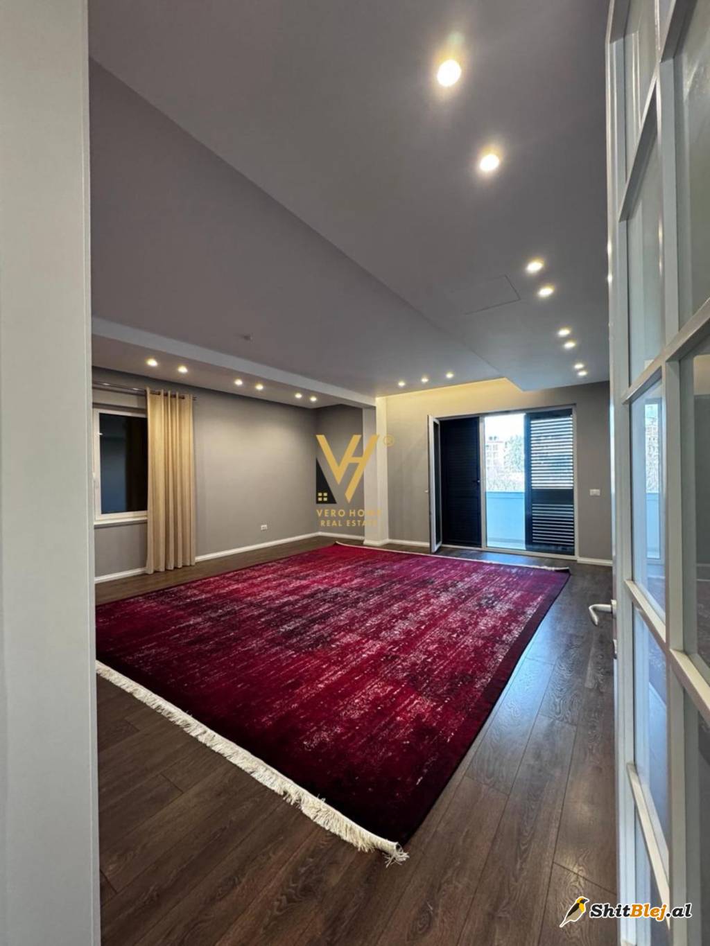 VILE ME QIRA KOM.AKACIA HILLS 5.000 EURO