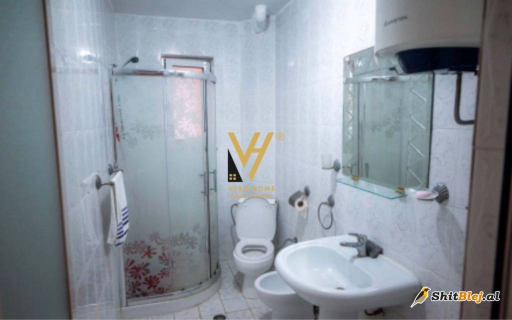 APARTAMENT 3+1 TE PAZARI I RI 750 EURO