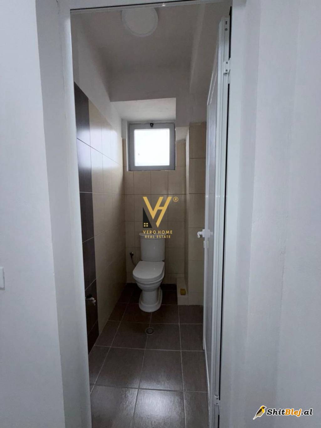 KAPANON 720 M2 ME QERA PRUSH 2.800 EURO
