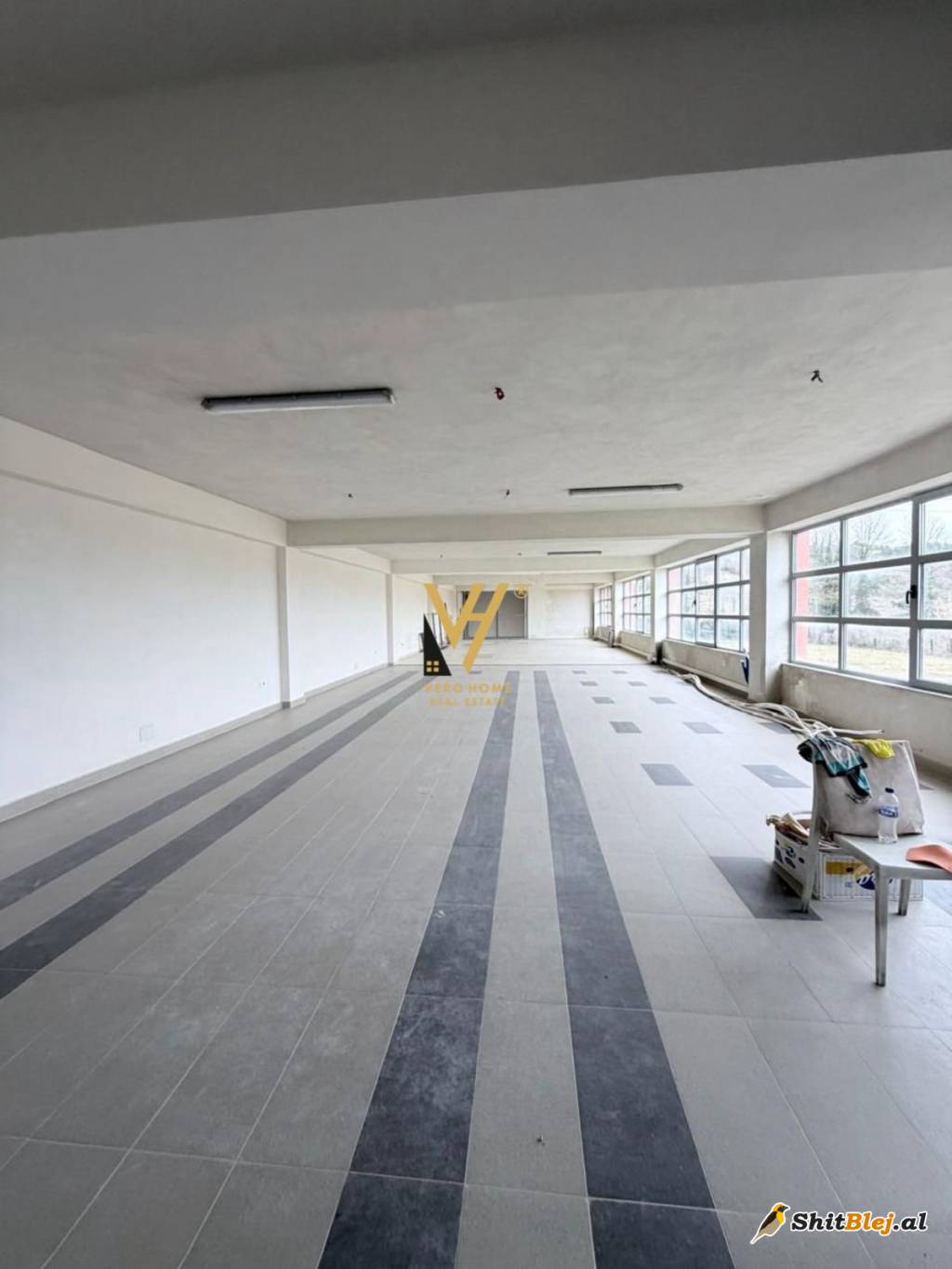 KAPANON 720 M2 ME QERA PRUSH 2.800 EURO