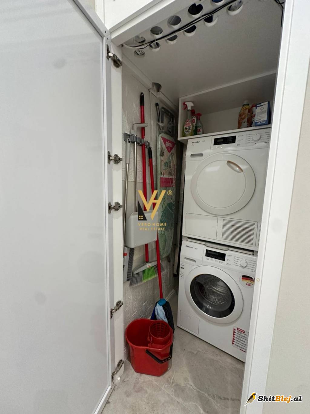  1+1 ME QIRA TE RR. BARRIKADAVE 700 EURO