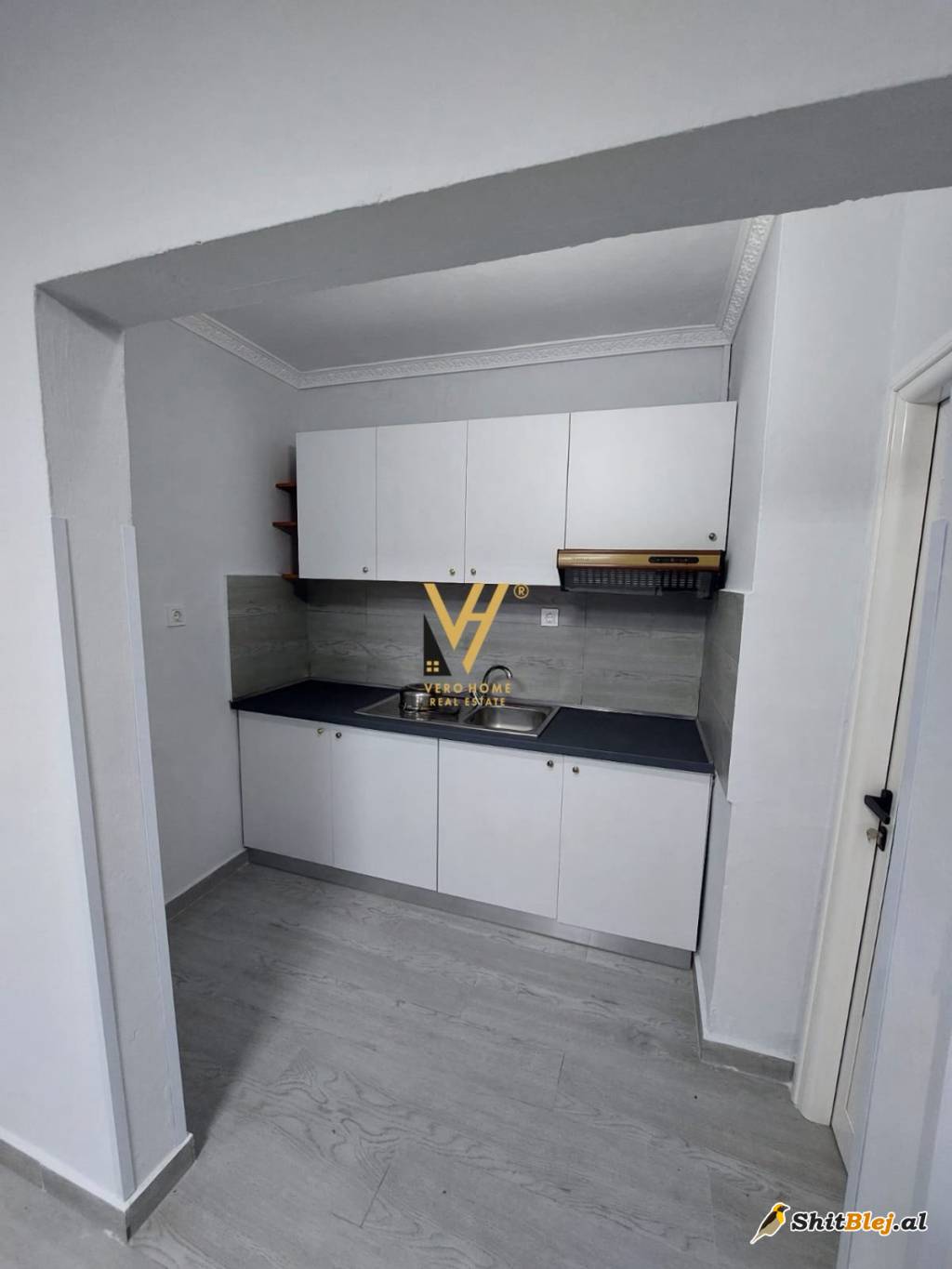 AMBIENT  PALLATI ME SHIGJETA 70.000 LEKE