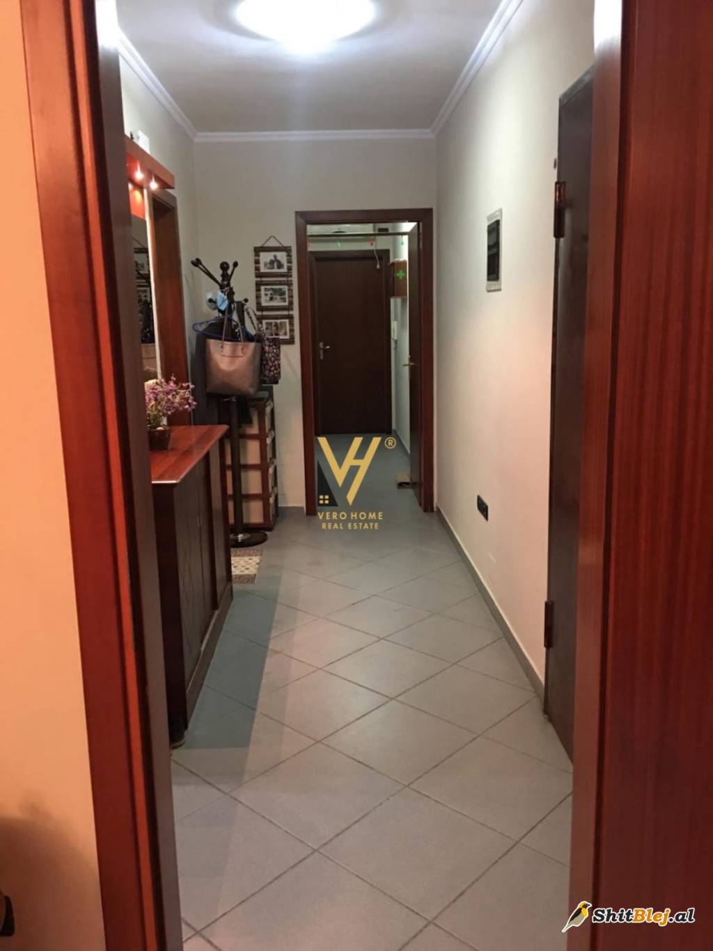  1+1 PRANE SHKOLLES HASAN VOGLI 530 EURO