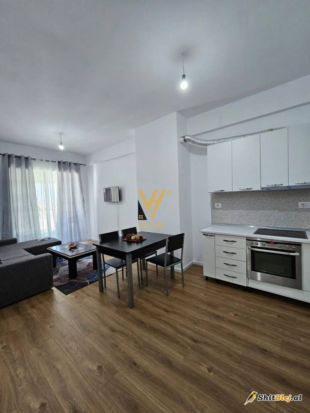 1+1+BLK ME QERA TE ALI DEMI 450 EURO