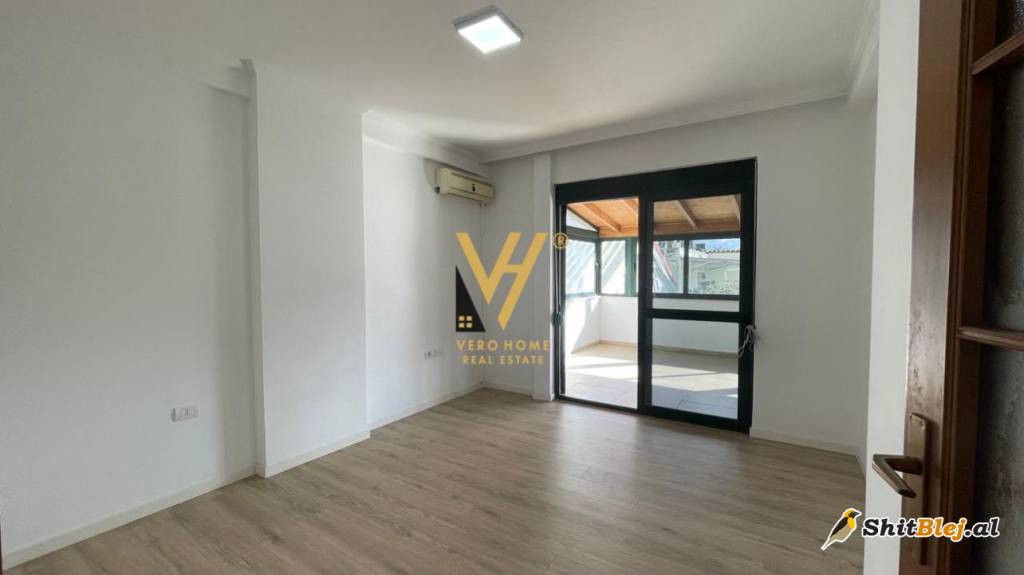 ZYRE 165 M2 ME QERA NE BLLOK 1.500 EURO