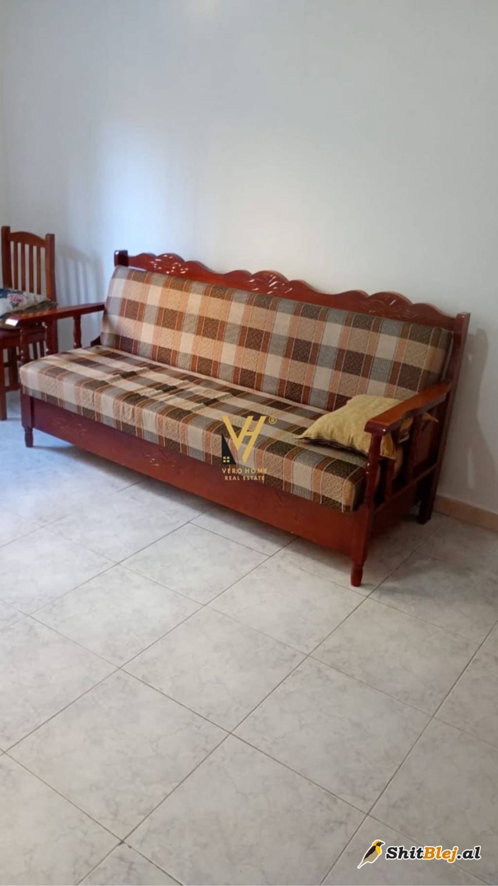ZYRE TE PALLATI ME SHIGJETA 35.000 LEKE
