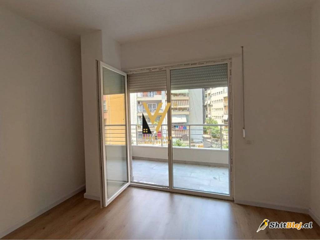 1+1+BLK TE KOMUNA E PARISIT 600 EURO