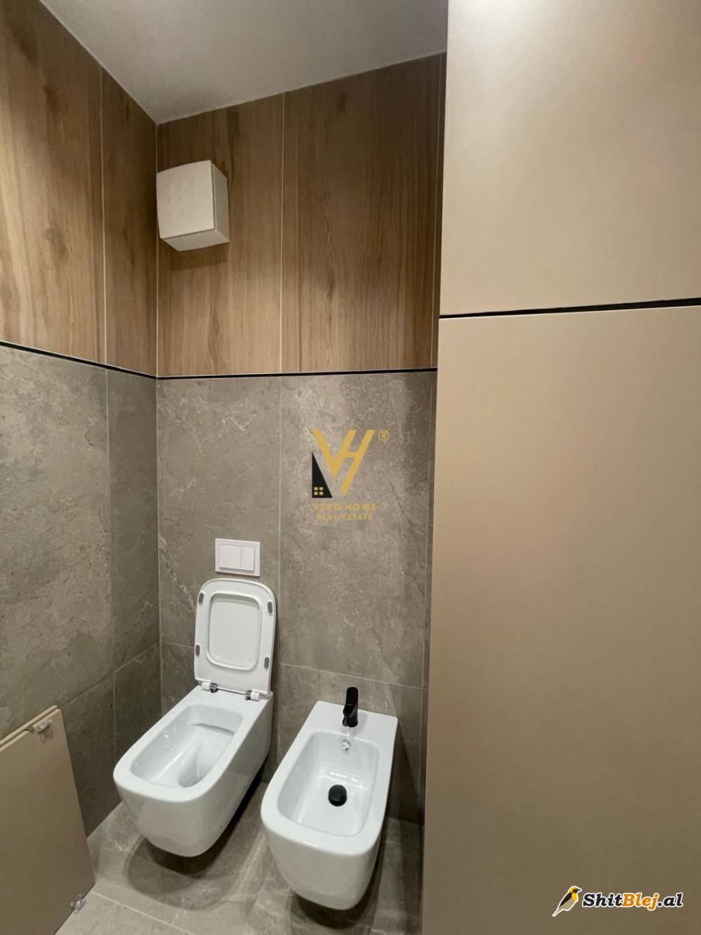 1+1 ME QIRA TE RRUGA E KAVAJES 900 EURO