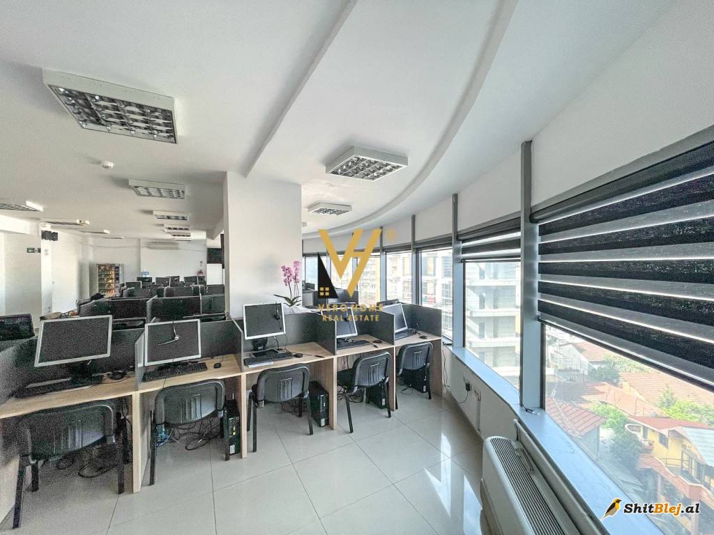 ZYRE 300M2 ME QERA TE SELVIA 2.700 EURO