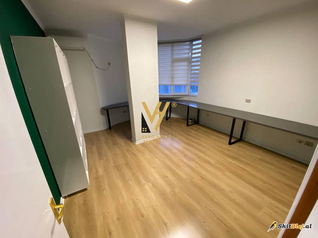  2+1 ME QIRA TE HESHI WILLSON 800 EURO