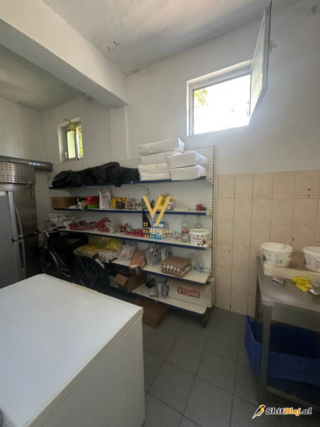 RESTORANT TE QYTET STUDENTI 300.000 EURO