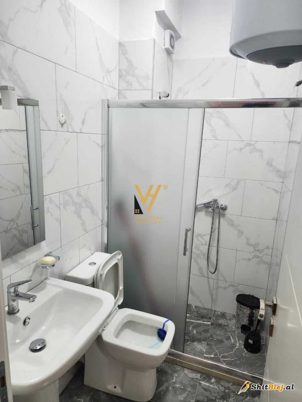  2+1+BLK ME QIRA TE QSUT 650 EURO