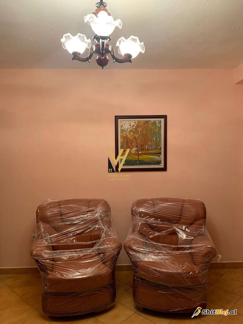 2+1 ME QERA TE KOMUNA PARISIT 650 EURO