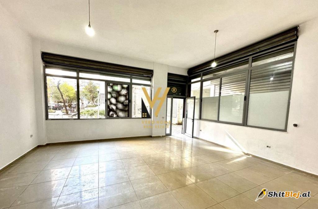 DYQAN 46 M2 NE YZBERISHT 79.000 EURO