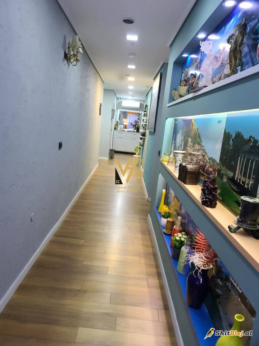 HOTEL ME QERA TE RRUGA KAVAJES 6.500 EUR