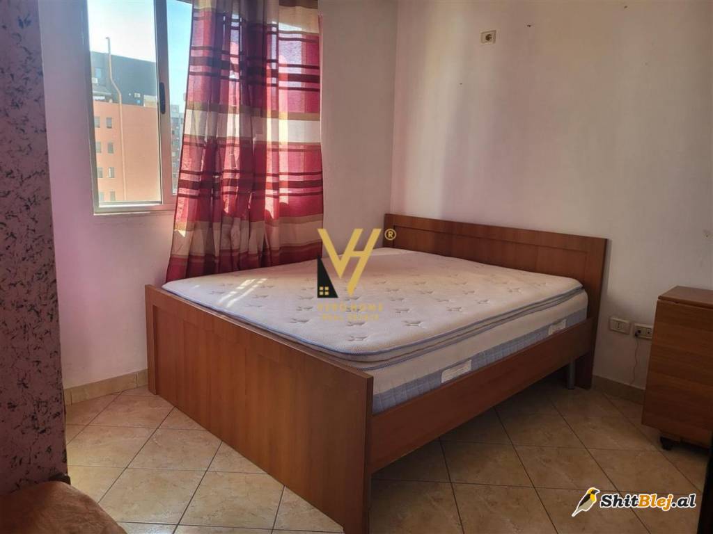  2+1+BLK ME QERA NE ASTIR 450 EURO