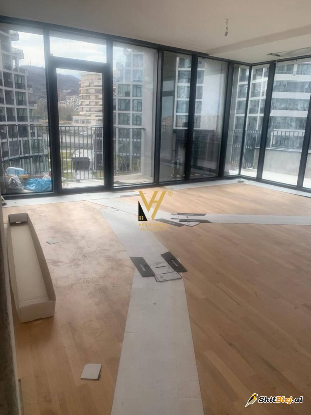 ZYRE 158M2 ME QIRA TE LAKE VIEW 1.850 EU
