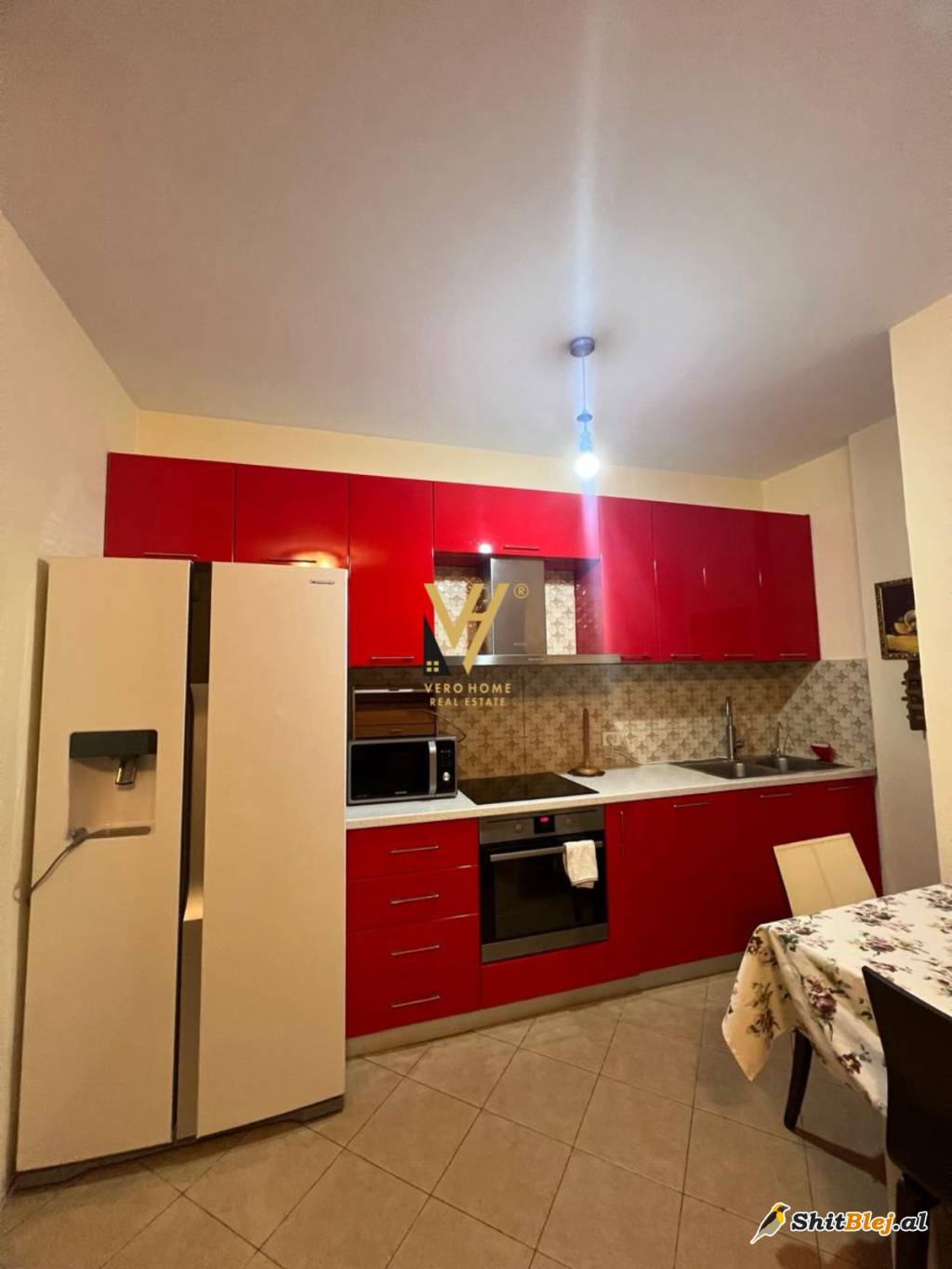 1+1+2 BLK TE RRUGA KOSOVAREVE 70.000 LEK