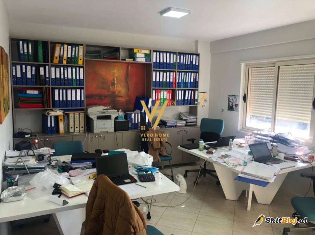 ZYRE ME QIRA TE JORDAN MISJA 600 EURO