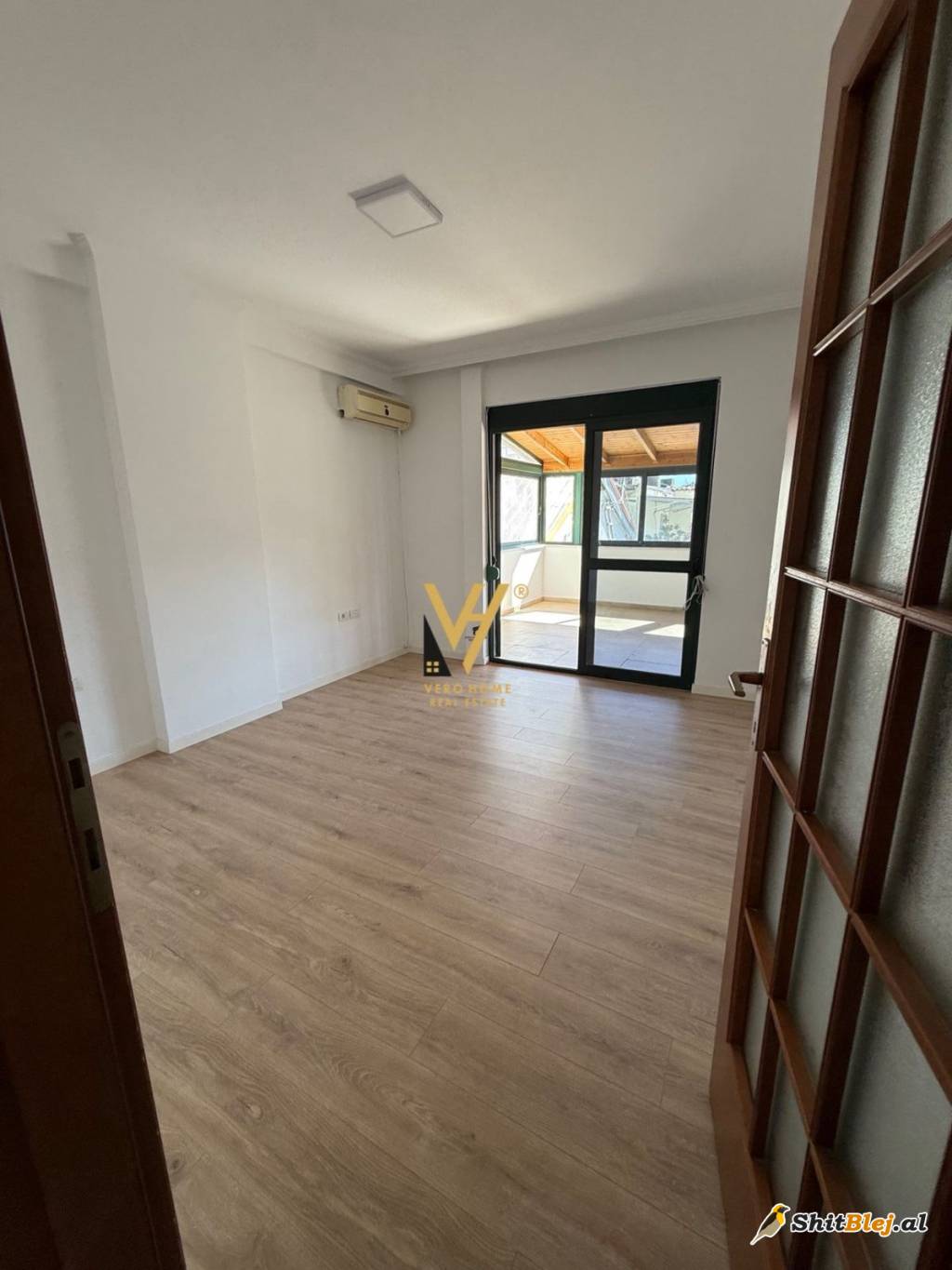 AMBJENT TE HESHI WILLSON 1.400 EURO