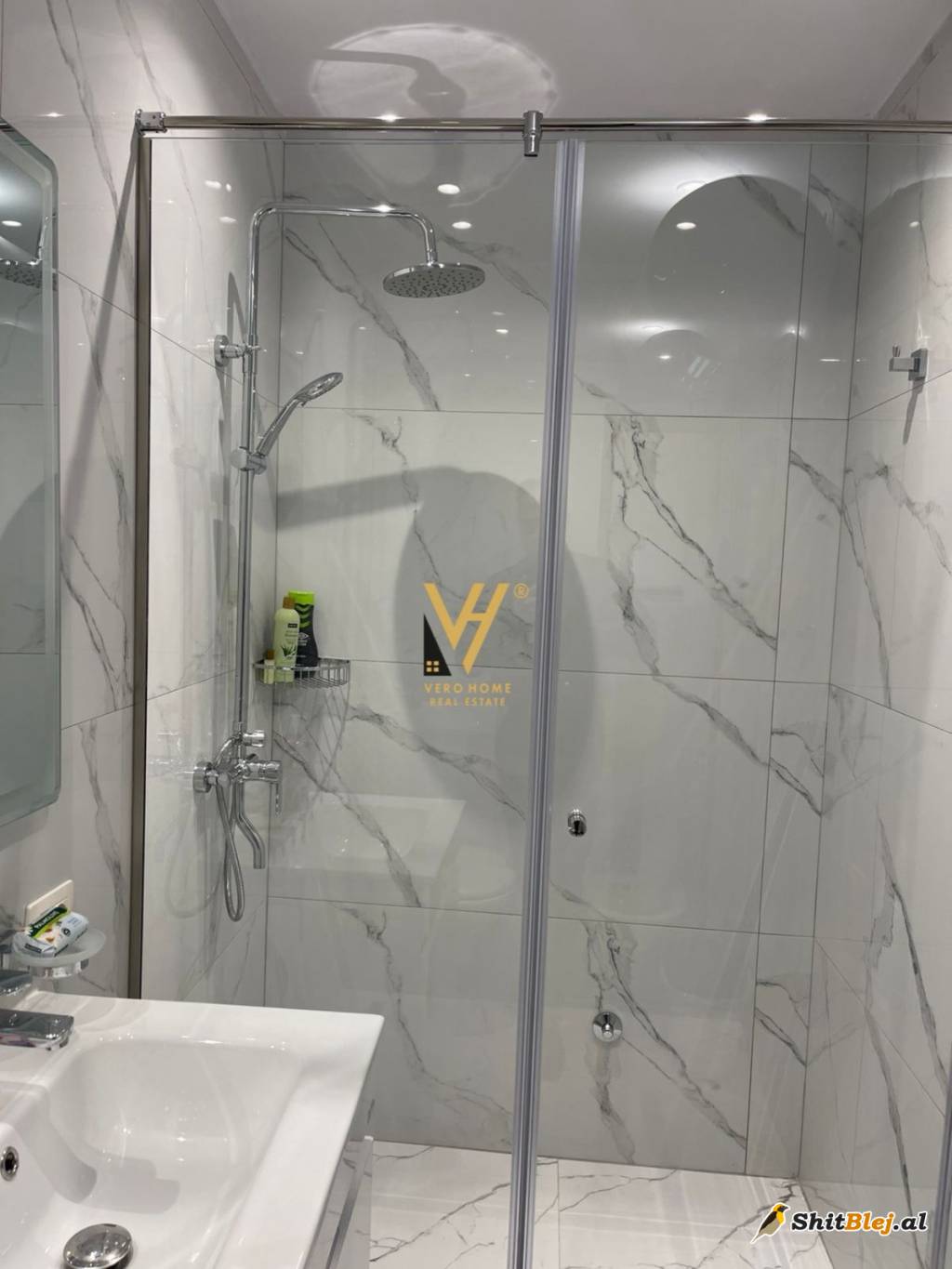 1+1+BLK TE RR. KOSOVAREVE 100.000 LEKE