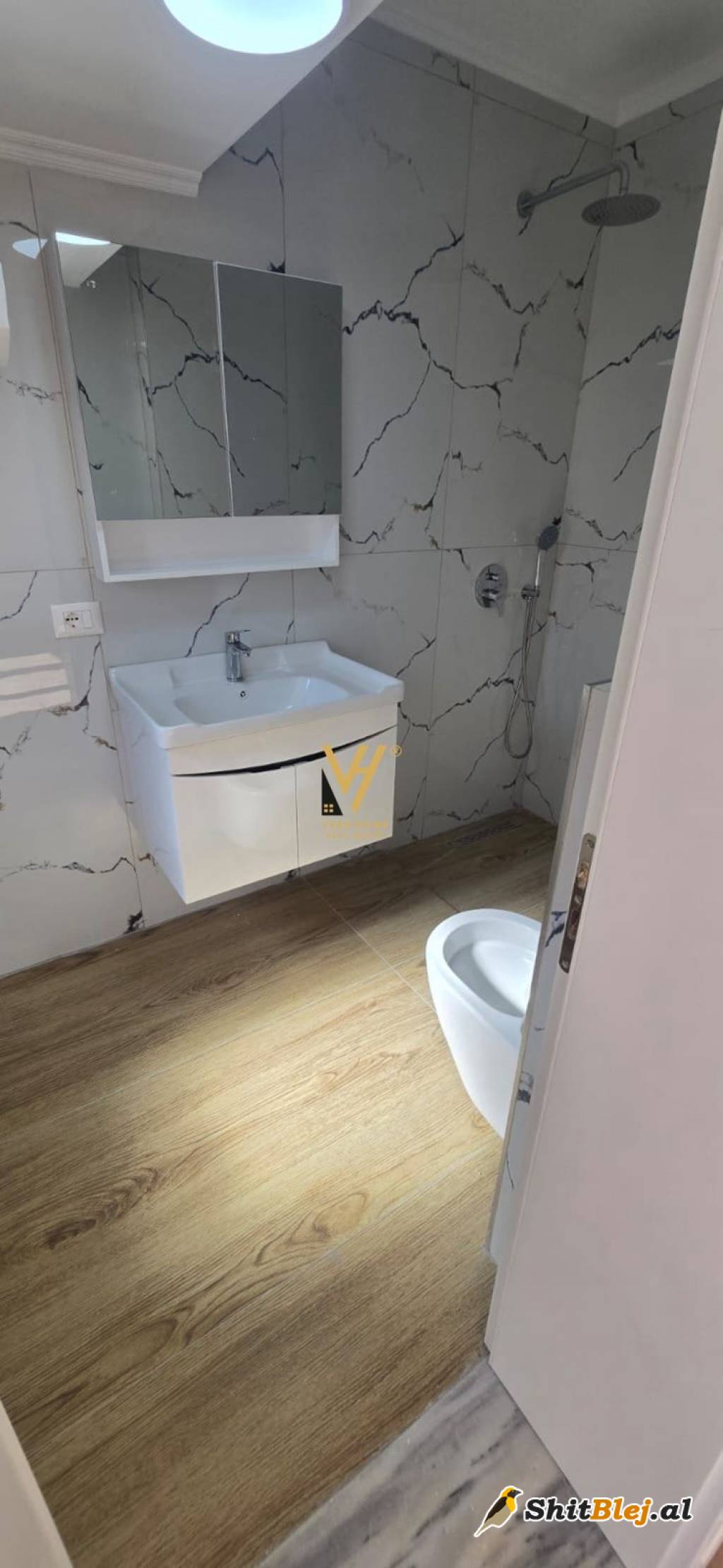 GARSONIERE 30M2 MYSLYM SHYRI 95.000 EURO