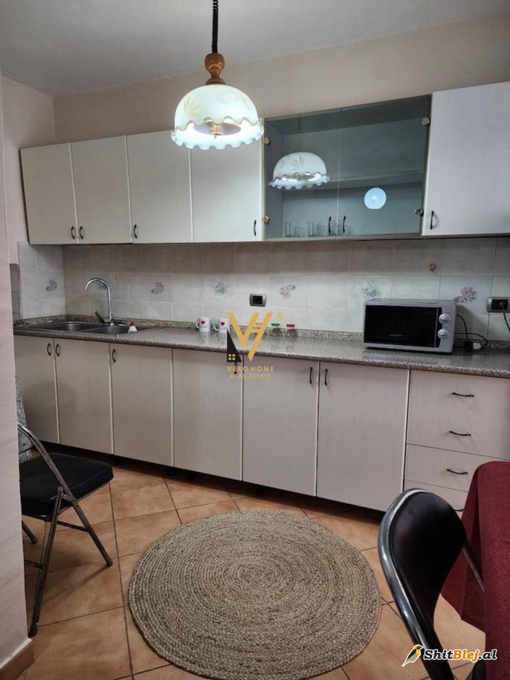 1+1+BLK ME QERA TEK SELVIA 500 EURO
