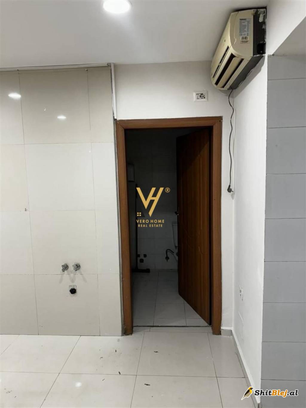 AMBIENT 40 M2 TE SHKOLLA BALETIT 500 EUR