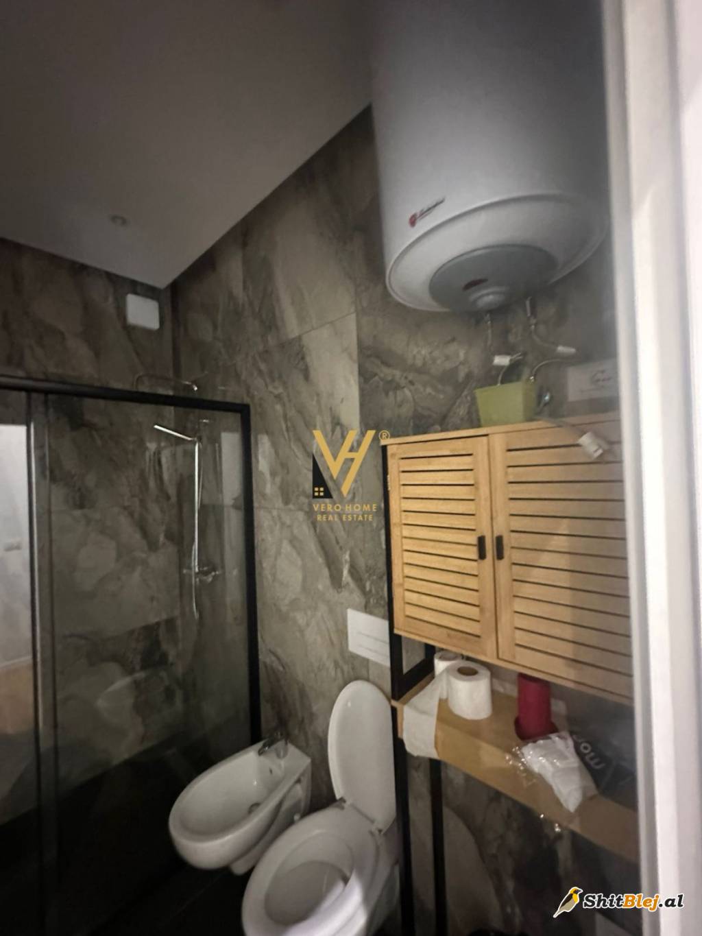 2+1+2TE RRUGA E KOSOVAREVE 1.500 EURO