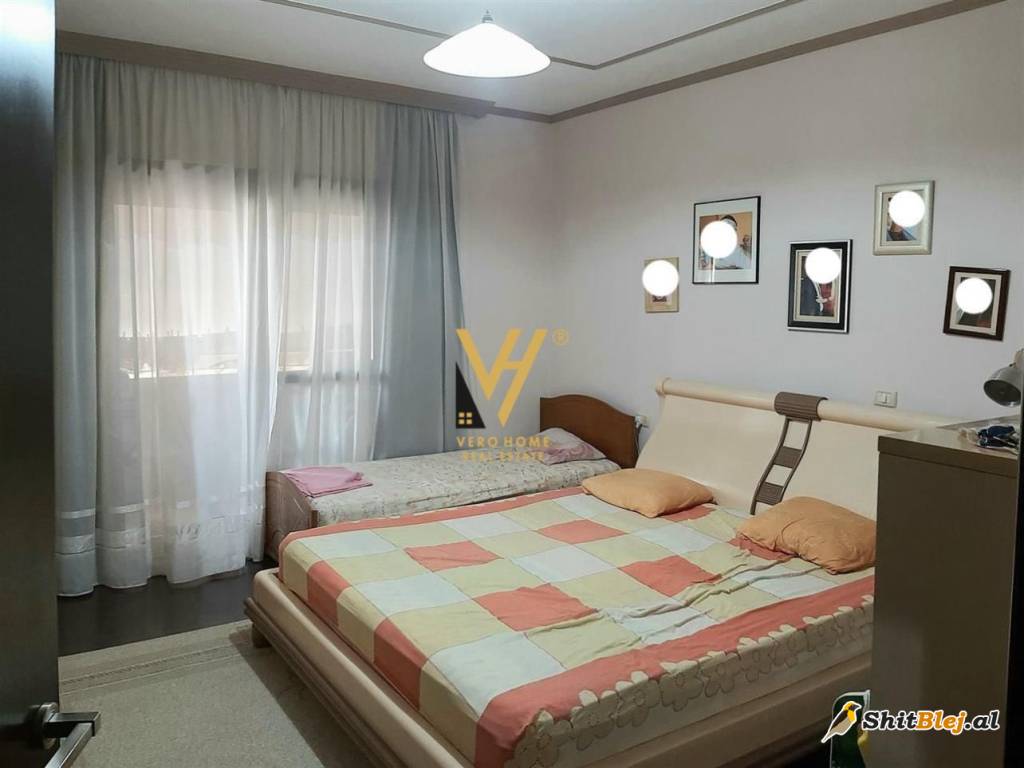 2+1+BLK ME QIRA TEK QENDRA KRISTAL 650 E