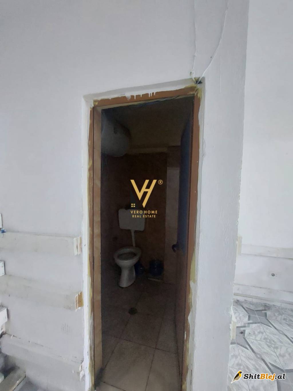 DYQAN 50 M2 TE 5 MAJI 100.000 EURO