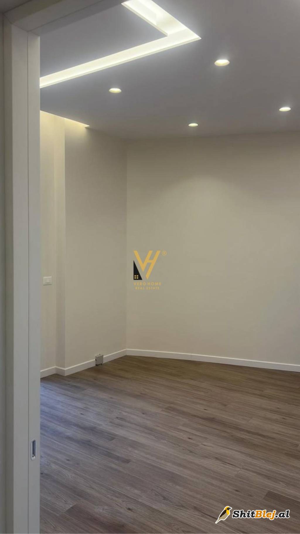 ZYRE 127 M2 TE RR. KOSOVAREVE 1.500 EURO