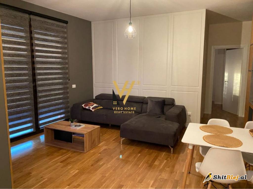1+1 TE RRUGA E BARRIKADAVE 800 EURO