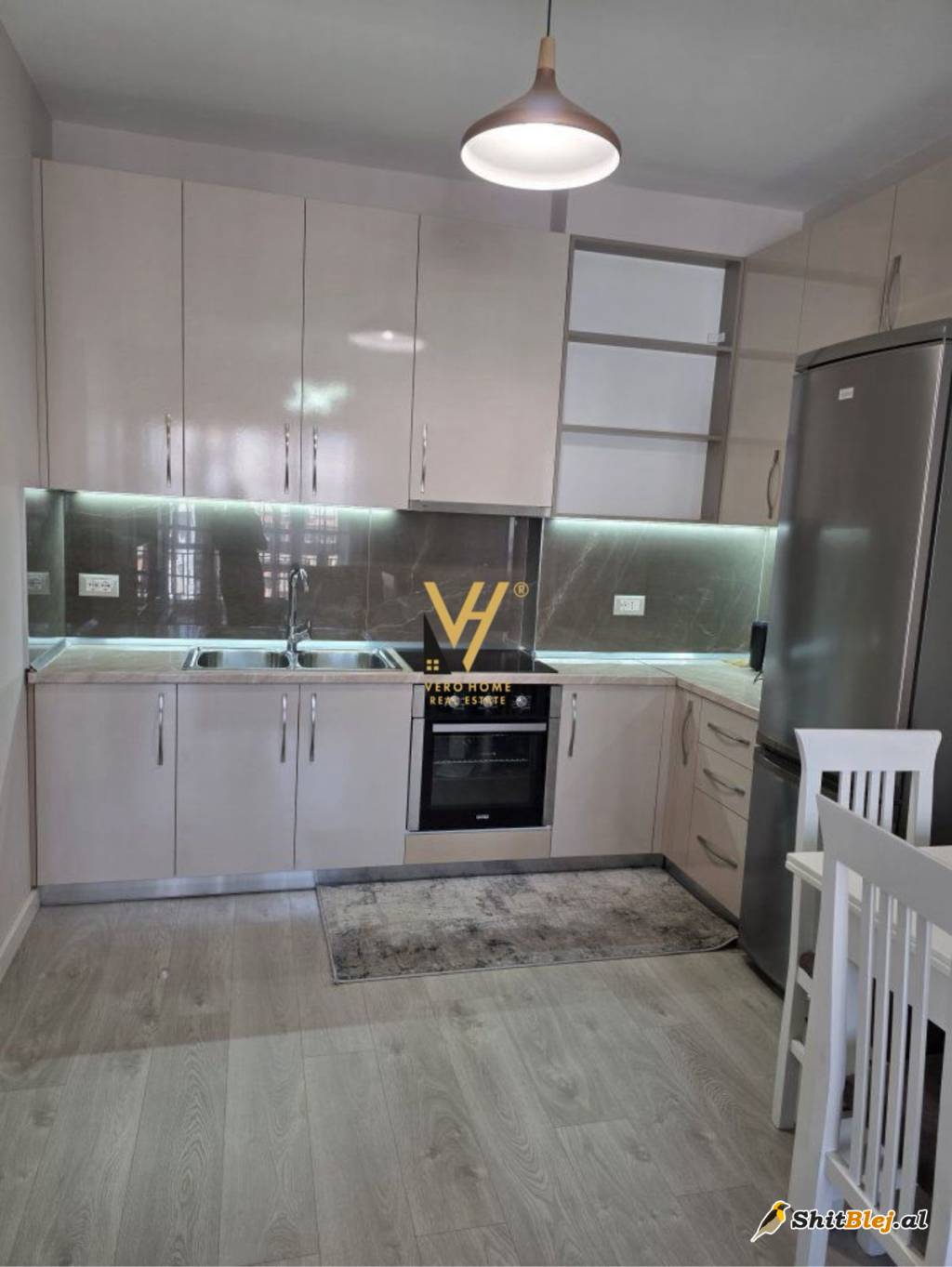 APARTAMENT 1+1 ME QERA NE ASTIR 450 EURO