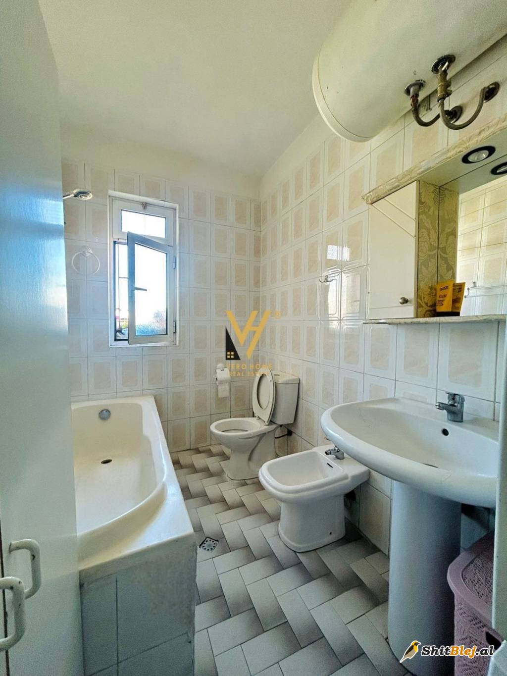 APARTAMENT 2+1 TREGU ELEKTRIK 150.000 EU