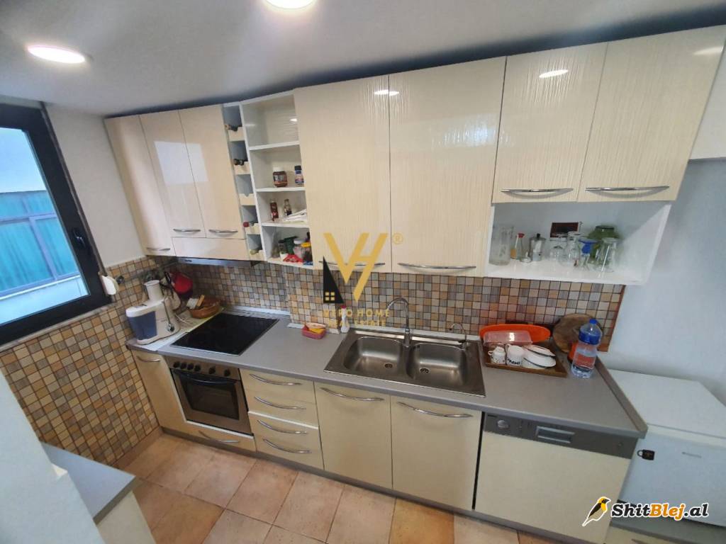  2+1+BLK TEK LSI, BLLOK 260.000 EURO
