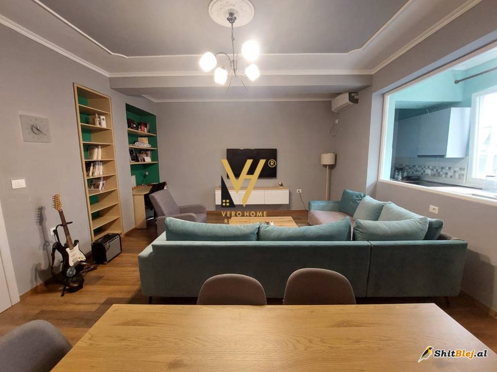 VILE TE RRUGA E ELBASANIT 1.200 EURO