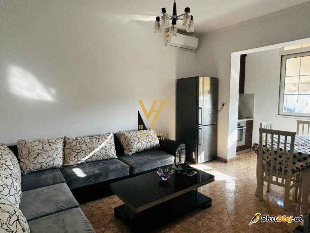 2+1 ME QERA TE FERIT XHAJKO 600 EURO